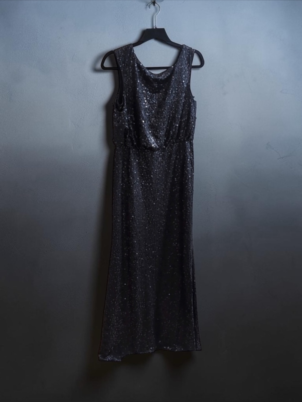 ✨ Black Sequin Gown - David's bridal - Size M ✨